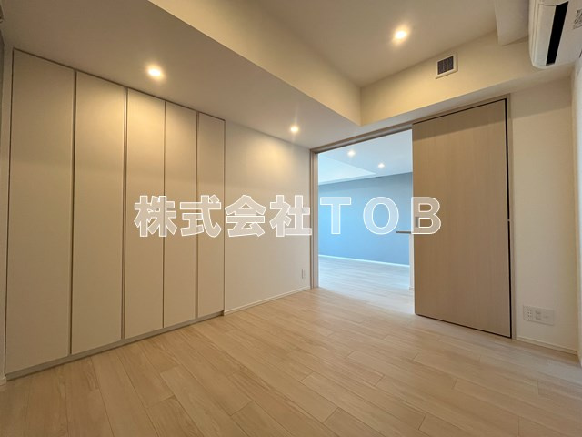 【洋室】 | ザ・パークハビオ上北沢 | 洋室5.3帖