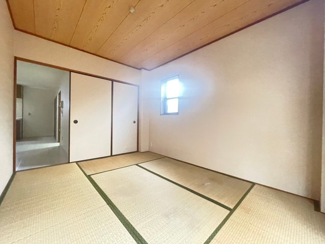 パセオ摂津2の寝室