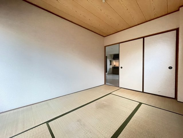 パセオ摂津2の寝室