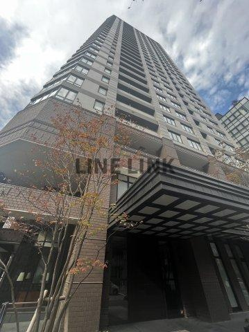 クレヴィアタワー大阪本町の外観