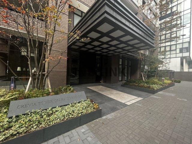 クレヴィアタワー大阪本町のエントランス