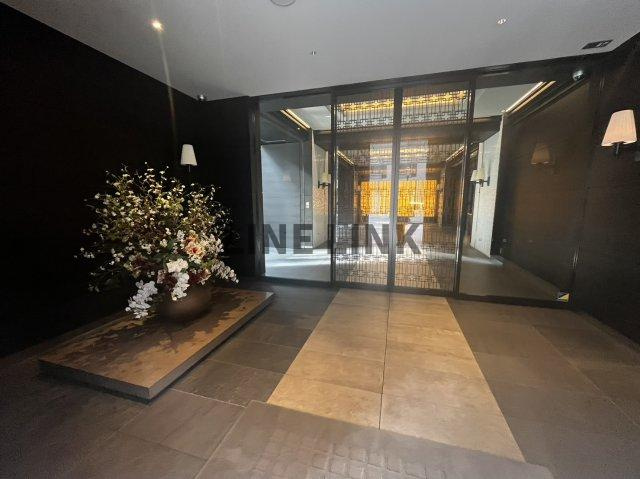 クレヴィアタワー大阪本町のロビー