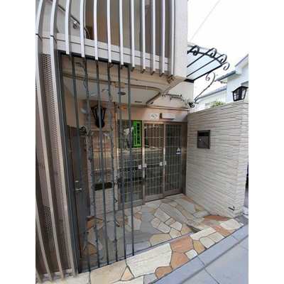 【エントランス】 | エバーグリーンアベニュー（業界最安値のsns_housing提供）