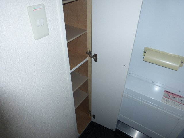 レオパレスドミール細江Ｎ参番館の玄関