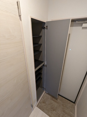 【玄関】 | 仲介手数料半額！HPには初期費用掲載！「プライスホーム」で検索！REGALEST FEMA