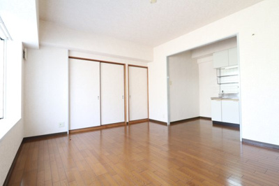 【内装】 | ロイヤルファーム