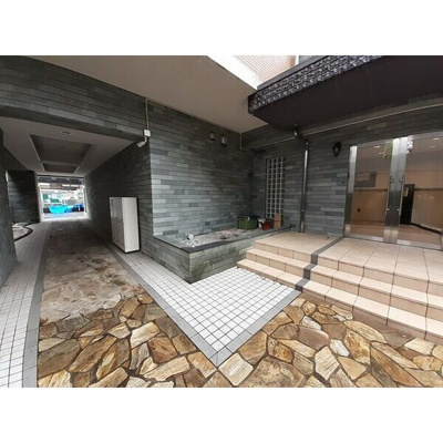 【エントランス】 | スクエアガーデン生田（業界最安値のsns_housing提供）