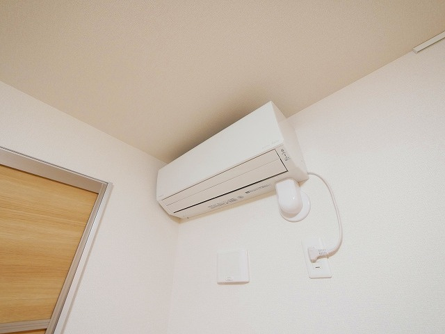 ラーゼン　ルーエの設備|エアコンです