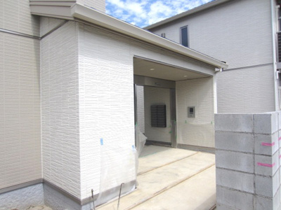 【エントランス】 | メゾンエイトA棟