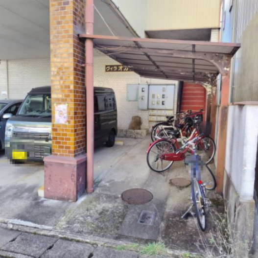６０６８７　岐阜市早田東町アパートの駐輪場