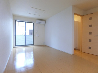 【居間・リビング】 | フォレスト・ハハキＣ | 104の写真（間取反転タイプ：イメージ）