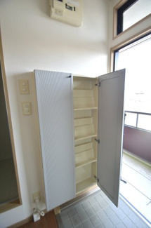 【玄関】 | トミーハイツアルカディア