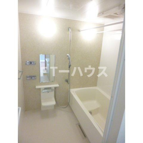 クレール幕張の浴室