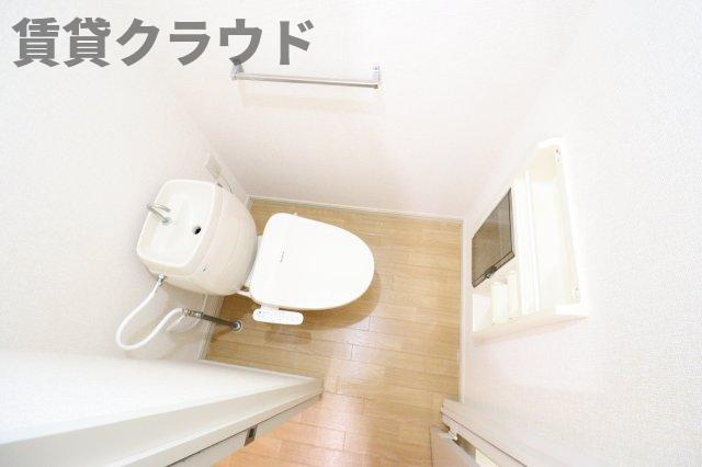 ニュープレミール　Ｃのトイレ|落ち着いたトイレです