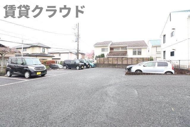 ニュープレミール　Ｃの駐車場|お気軽にお問い合わせください♪