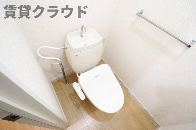 ニュープレミール　Ｃのトイレ|トイレもきれいです