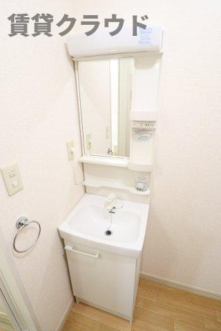 ニュープレミール　Ｃの洗面所|使いやすい洗面所です