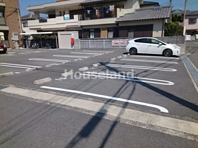 ハピネスの駐車場|駐車場