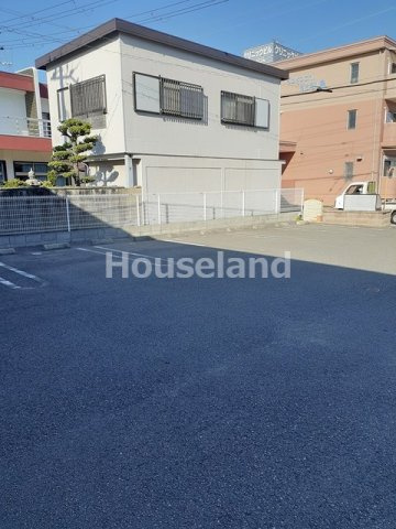 ラ・ヴィーユの駐車場|駐車場