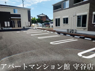 【駐車場】