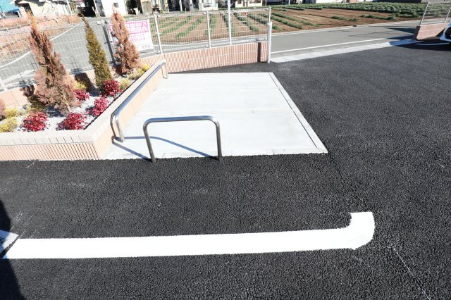 シャルールドゥースの駐車場