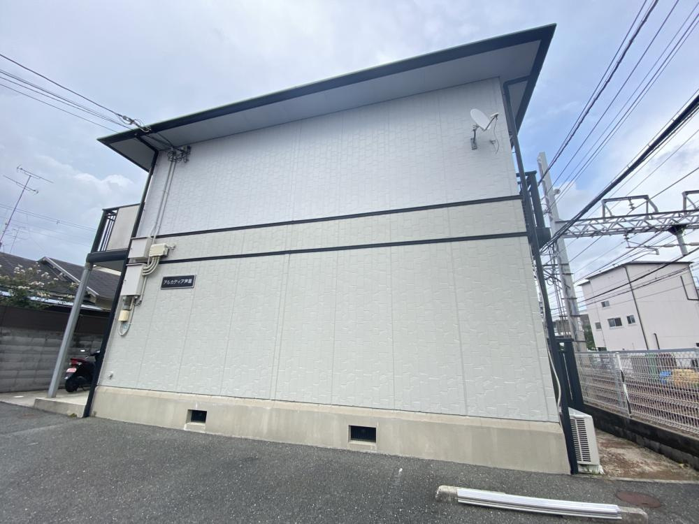 アルカディア芦屋の外観