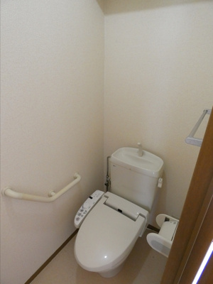 【トイレ】 | ラプランタン | 落ち着いたトイレです