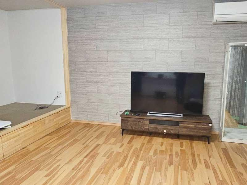 高知市瀬戸東町2丁目　中古平屋戸建ての居間・リビング