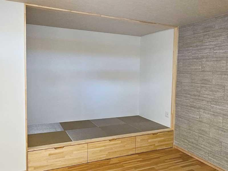 高知市瀬戸東町2丁目　中古平屋戸建ての居間・リビング|畳コーナー