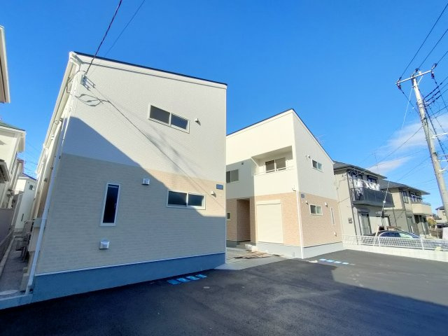 リーブルファイン南平野Ⅳ2号棟の駐車場|駐車場完備です