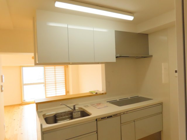 鏡川コーポA棟のキッチン