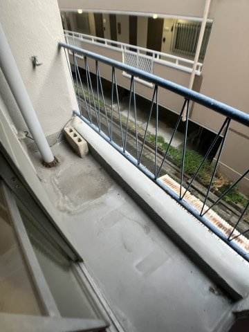 太陽マンションのバルコニー