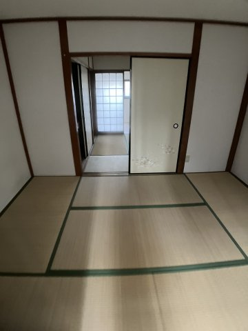 太陽マンションの和室