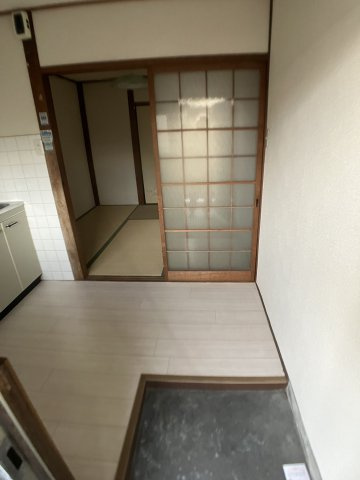 太陽マンションの玄関