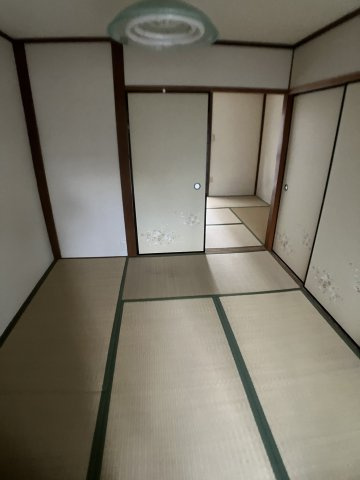 太陽マンションの和室