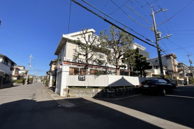 【前面道路含む現地写真】 | 伏見区桃山町大島　注文住宅　建築条件なし　土地 | 最寄駅は京阪『桃山南口駅』徒歩9分になります。地下鉄やJRもアクセス可能ですので通勤や通学便利です。