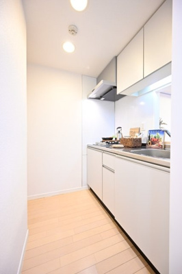 【キッチン】 | ヴィスタガーデン西荻窪 | ※家具・小物はイメージです