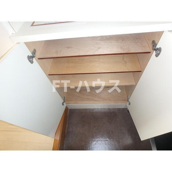 プラザ真砂の収納