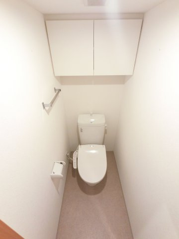 レオ伍拾八番館のトイレ