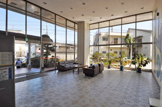 【エントランス】