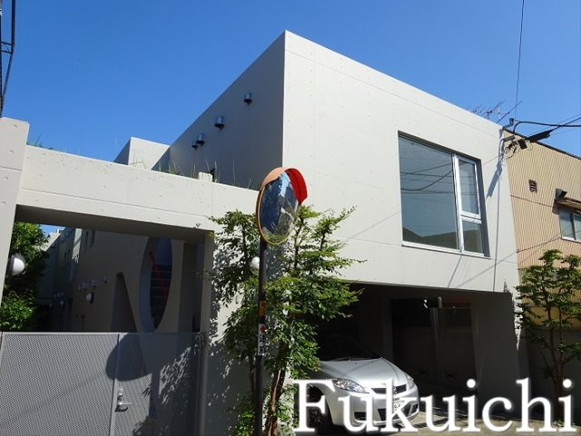 FLAT FIVE（フラットファイブ）の外観