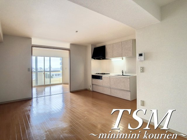 香里カーサヒルの居間・リビング