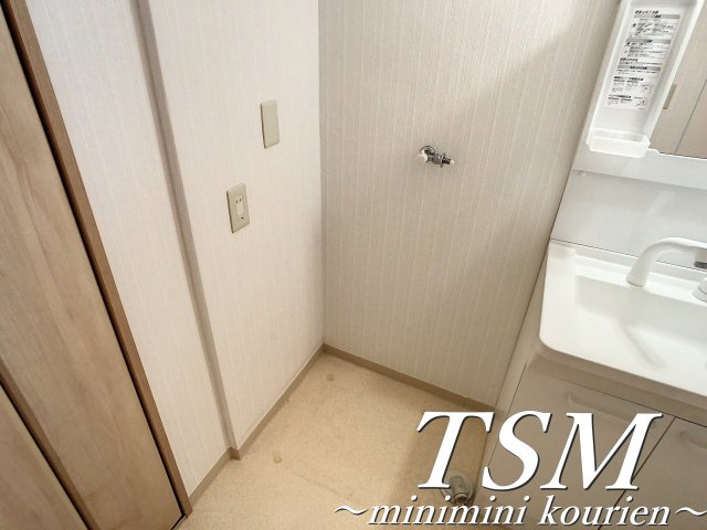 香里カーサヒルの洗面所|洗濯機置場