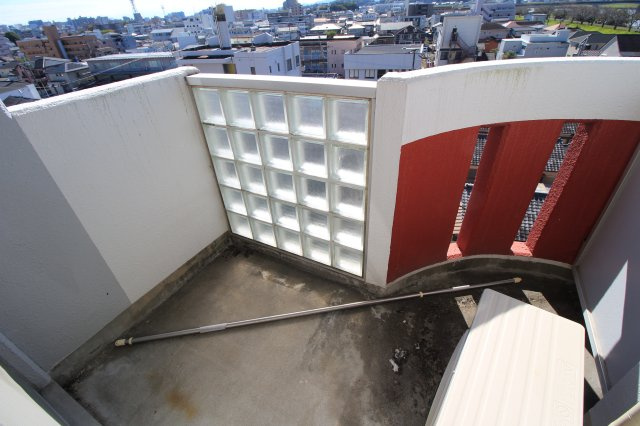ロイヤルシティ大工のバルコニー