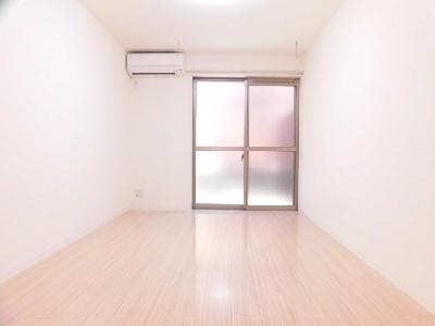 アークリード西院の寝室|洋室