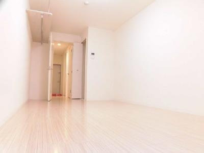 アークリード西院の居間・リビング