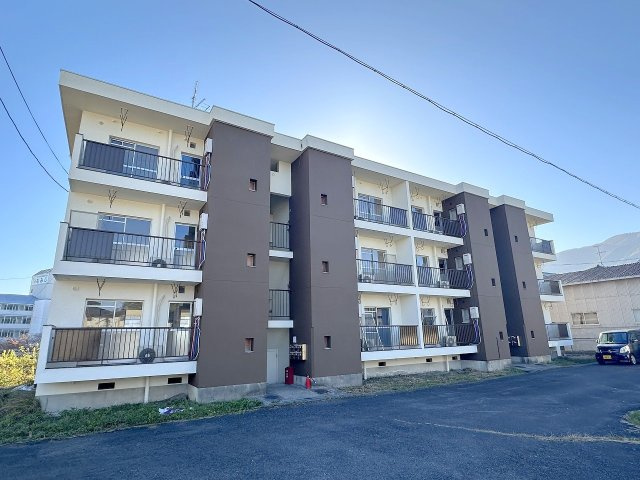 御所市大字三室の賃貸マンション