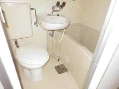 メゾンドフォーレストの内装|お風呂とトイレ