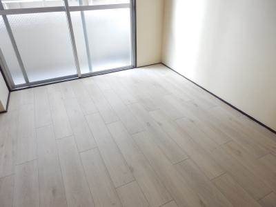 メゾンドフォーレストの内装|洋間