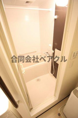 【浴室】 | レオネクストミューズ